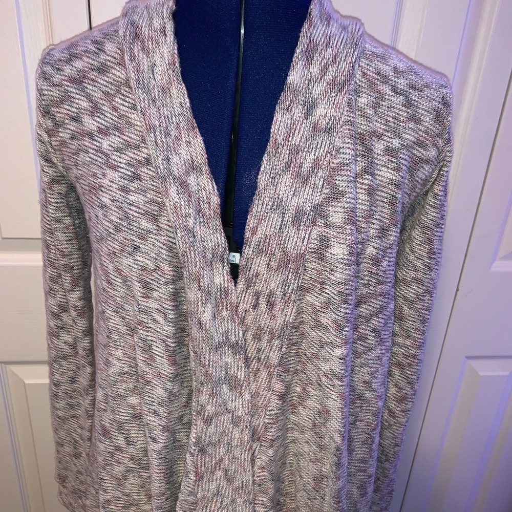 American Eagle Thin Cardigan